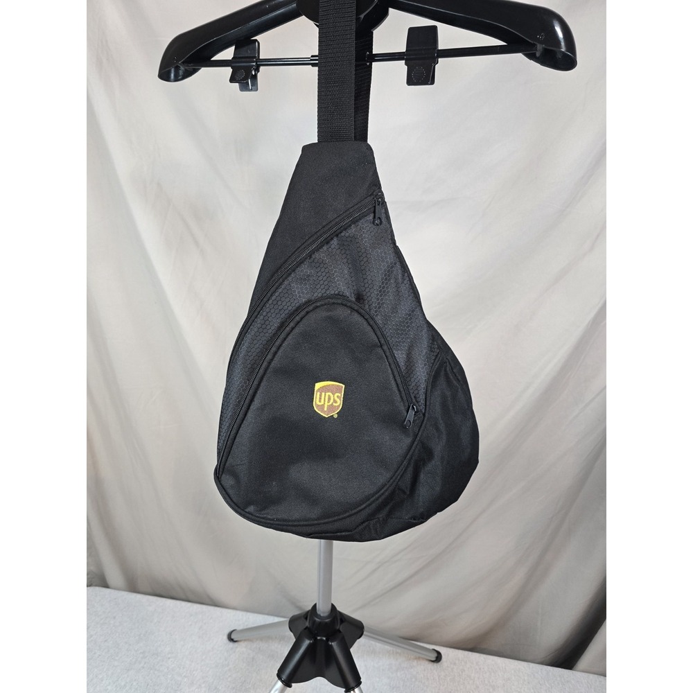 Port Authority UPS Single Strap Sling Bag New‎ No Tag